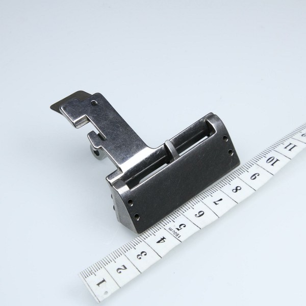 

pressure foot for yamato az8451 sewing machine, Black