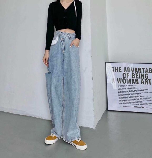 

fashion jeans design elegant style wide leg with irregular slant button at waist holes and color matching pockets, Blue