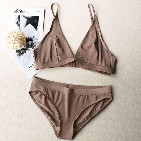 

big chest show small no bra cushion french underwear suit, Red;black