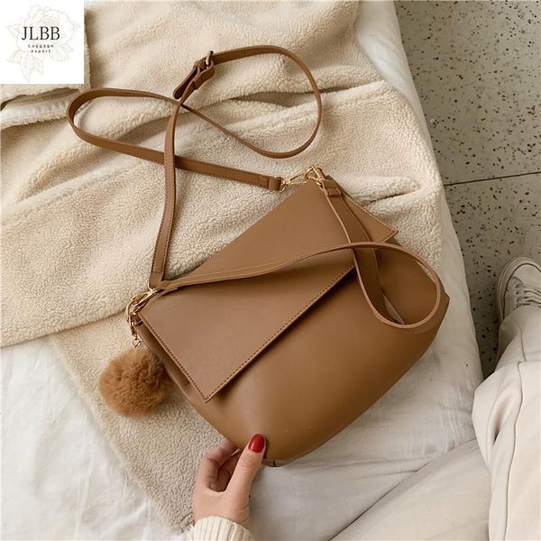 

solid color leather shoulder bag 2021 new ladies retro messenger bag designer luxury handbag wallet ladies handbag