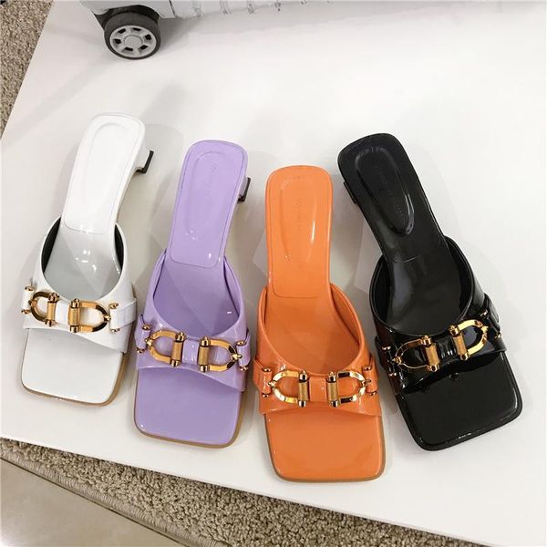 

slippers 2021 brand design gold buckle women peep toe slip on flat casual slides square low heel house outdoor flip flop sandals, Black