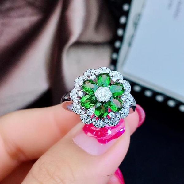 

cluster rings luxurious big round flower natural green diopside gem ring s925 silver gemstone girl women party gift jewelry, Golden;silver
