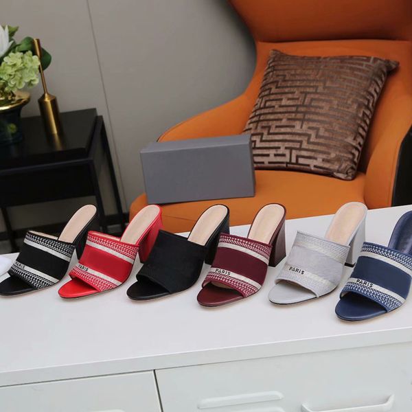 

2021 paris womens block heel sandals ladies high heels casual slippers leather striped scuffs fisherman stylist shoes designerss sh, Black