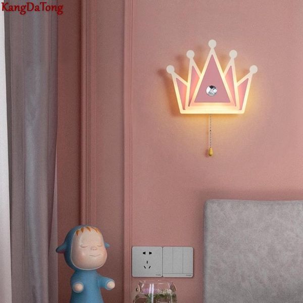 Wandlampen Nordic Schlafzimmer Kinderzimmer LED-Lampe mit Schalter Warme romantische Krone Nachttisch Mädchen Prinzessin dekorative Beleuchtung