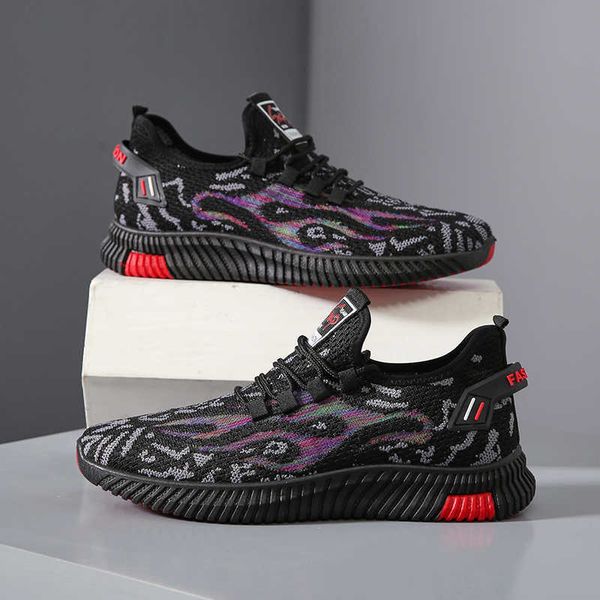 

2021 spring and summer designer leisure sports flying pure color mesh breathable comfortable low light light shoes men'straining sneake