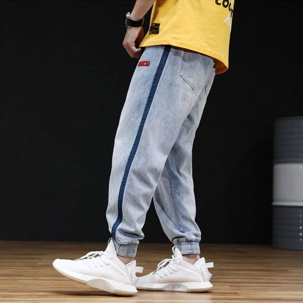 

2021 new japanese vintage fashion light blue loose fit stripe designer denim cargo pants streetwear hip hop jeans men joggers mjdu
