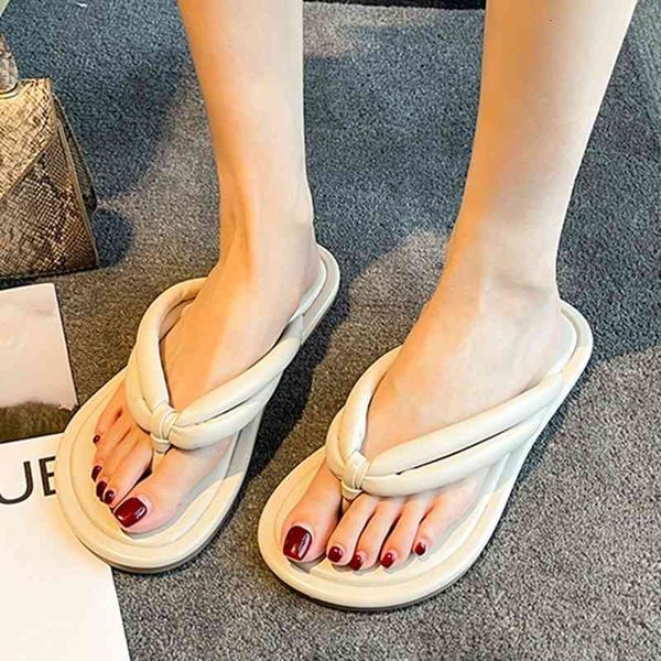 

sandals 2021 comfortable flat heel slippers women summer slid color clip toe beach slides woman fashion low heels flip flops qw1r, Black