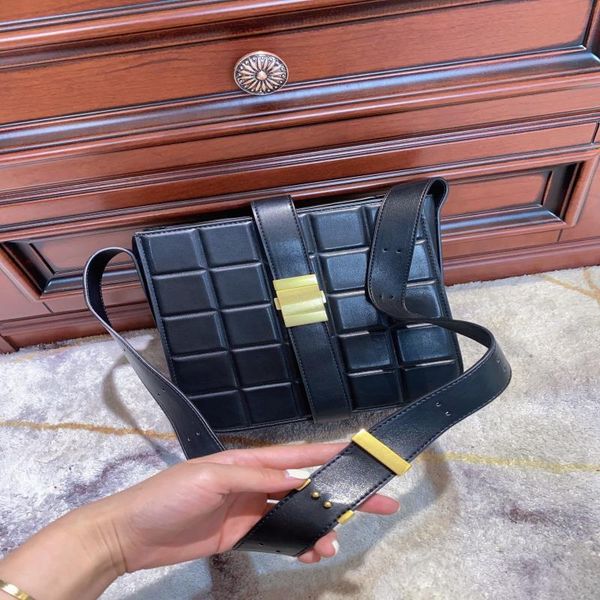 

2021 oblique single shoulder fashionable of to be concave adjust must the square sense modeling temperament maria span advanced bag bag nohl