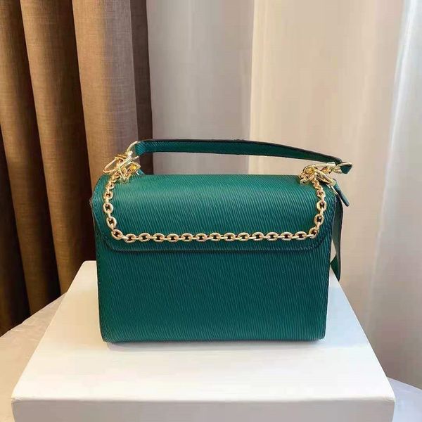 

luxurys designers womens shoulder bags crossbody bag handbags genuine leather package packages 2021 fashion totes packet