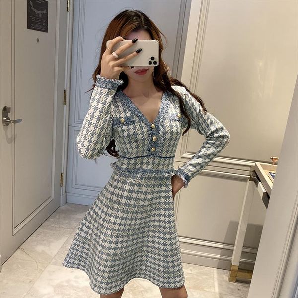 

casual dresses 2021 knitted dress women's korean version of small fragrance temperament celebrity v-neck thousand bird check waist a-li, Black;gray