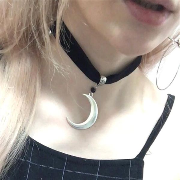 

chokers crescent moon choker thick black velvet with jewelry large silver color charm gothic witchy gift fashion pendant 2021, Golden;silver