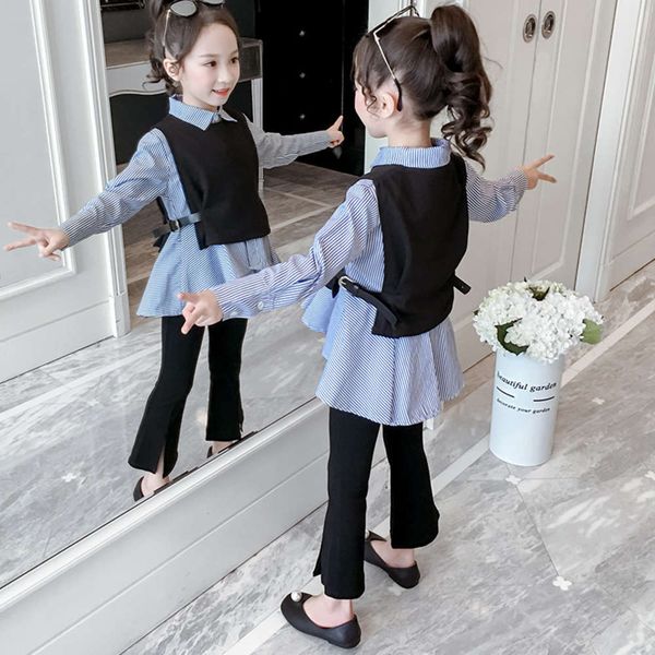 

suit spring and autumn girls' 2021 new korean children's shirt vest flared pants three piece set, White