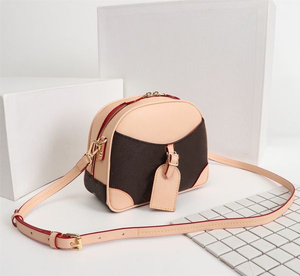 

handbag branded crossbody mini luxurys bags designer tote bag shoulder_bag boston european and american style pillow shoulder messenger sho