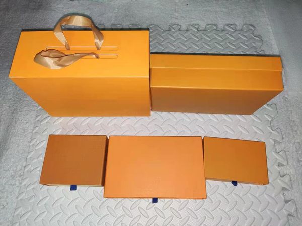 

gift box, Black