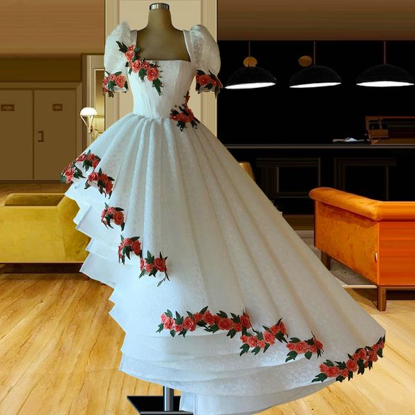 Beyaz Yüksek Düşük Dantel Gelinlik Modelleri Kısa Kollu Çiçek Aplike Abiye giyim Bir Çizgi Ruffles Custom Made Robes de Soirée