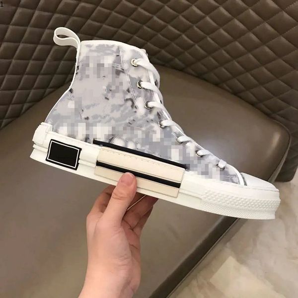 

prad 2021 new name men casual shoes flat western fashion wrinkle leather lace high-men's sneakers 35-45 mkj001, Red;white