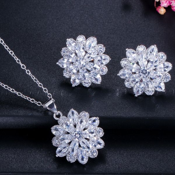 

selling korean popular jewelry temperament full diamond zircon rose snowflake simple earrings, Silver