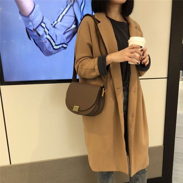 

cowhide women's 2021 new fashion horseshoe buckle single diagonal half round cowhide wide shoulder strap saddle bag