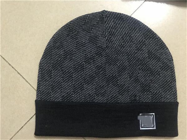 2021 gorro da moda outono e inverno gorro unissex de malha de lã clássico bloco de cor malha esportes gorro de caveira senhoras lazer ao ar livre corrida quente