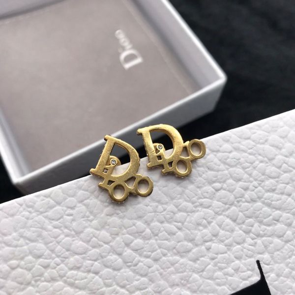 

design jewelry new letter tassel earrings in 2021, Golden