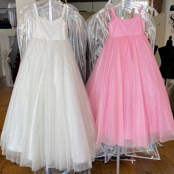 Abito da spettacolo Little Miss per adolescenti Junior per bambini piccoli 2023 Luccicante Glitter Tulle Paillettes Bianco Rosa Lungo Abito da ballo per ragazze Festa formale Rosie Cinghie con cerniera sul retro