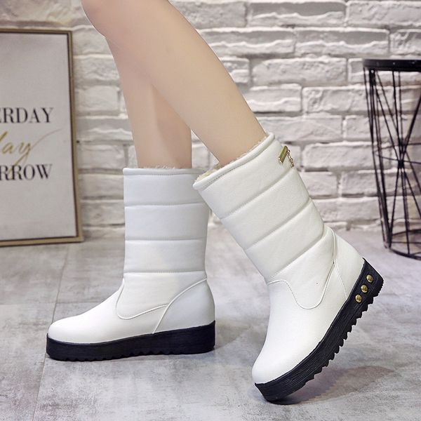 

boots female snowboots with thick heels, boots shllow pltform nd , wrm teddy, winter h4k3, Black