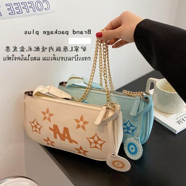 

foreign trade home american l 2021 underarm printing letter bag european ins new retro presbyopia mahjong and chain shoulder bndmc
