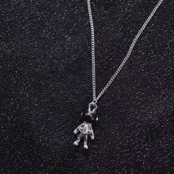 

european and american famous astronaut necklace autumn new sweater chain personality street pat small crowd neck jewelry astrona, Silver