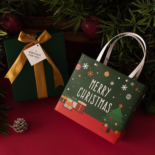 

5pcs merry christmas gift bags xmas tree paper packing bag snowflake christmas gift box new year 2021 kids favors bag noel decor