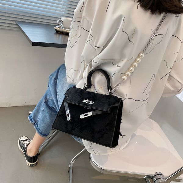 

xiaock kelly female 2021 new versatile beggar pearl chain messenger shoulder bag