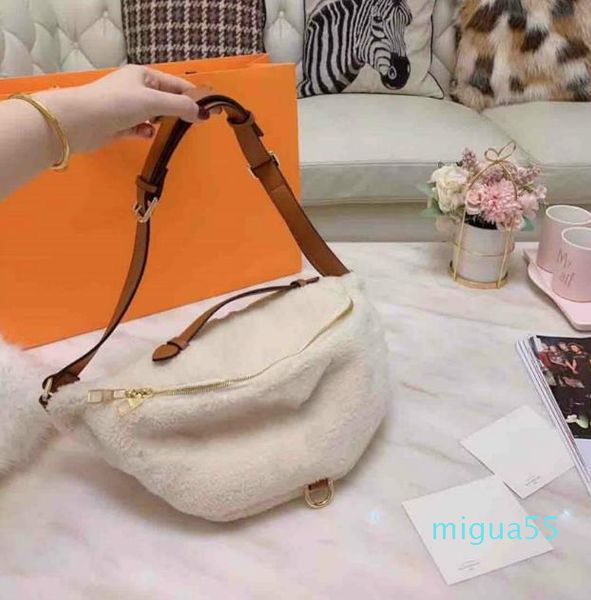 

luxury designer waist bag women designer waist bag inclined shoulder bag lamb hair satchel plush fashion autumn and winte