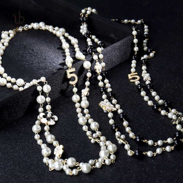 Mode Luxus Designer Klassische Saiten Blume Elegante Helle Perle Mehrschichtige Lange Winter Pullover Aussage Halskette Für Frau