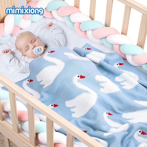 

factory wholesale knitting quilt cartoon baby out holding blanket