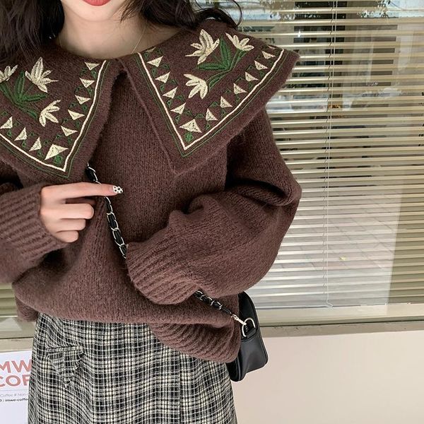 

women's sweaters 2021 autumn and winter heavy industry embroidery doll collar sweater women thick loose sweet lapel coat, White;black