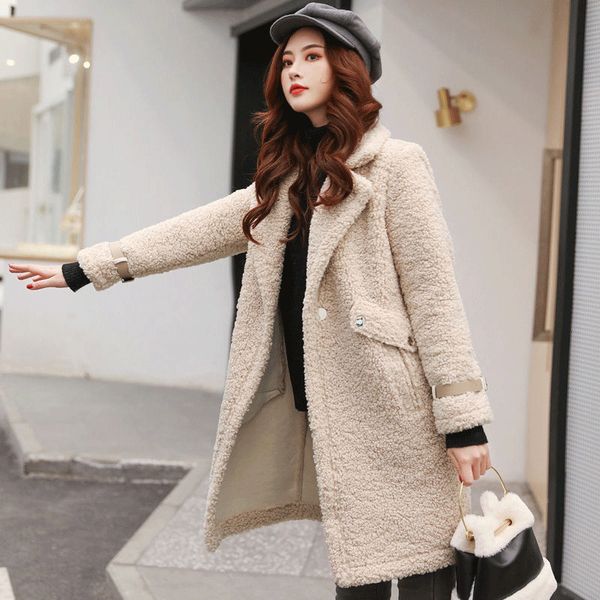 

lamb cashmere fur integrated women's autumn winter 2021 thickened korean suit collar temperament medium and long coat trend, Black