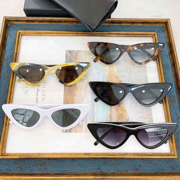 

2022 factory wholesale slpin same fashion sunglasses star tide personalized cat's eye sunglasses, White;black