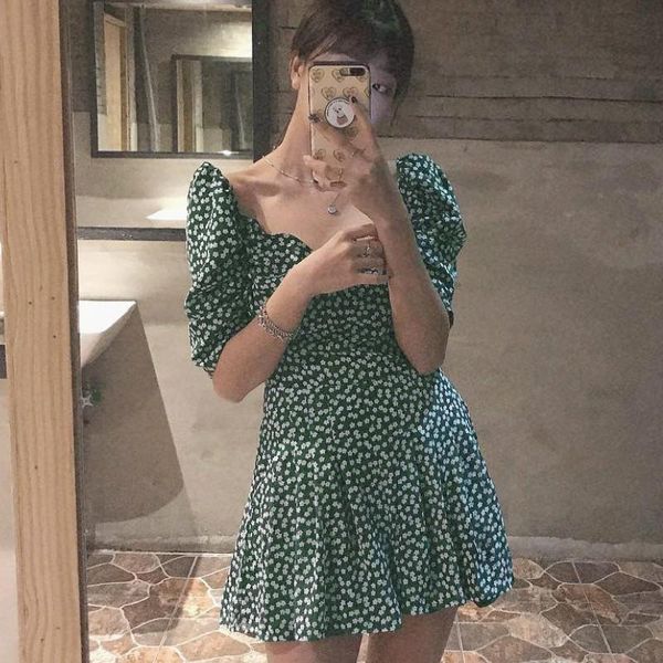 

women's jumpsuits & rompers retro v-neck green floral one-piece shorts chiffon puff sleeve beach holiday a-line pleated playsuits, Black;white