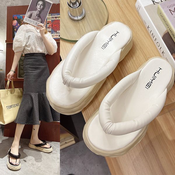 

luxury slippers dissoing sandals 2021 student flip flop's summer wear simple clip foot thick soled slippers, Black