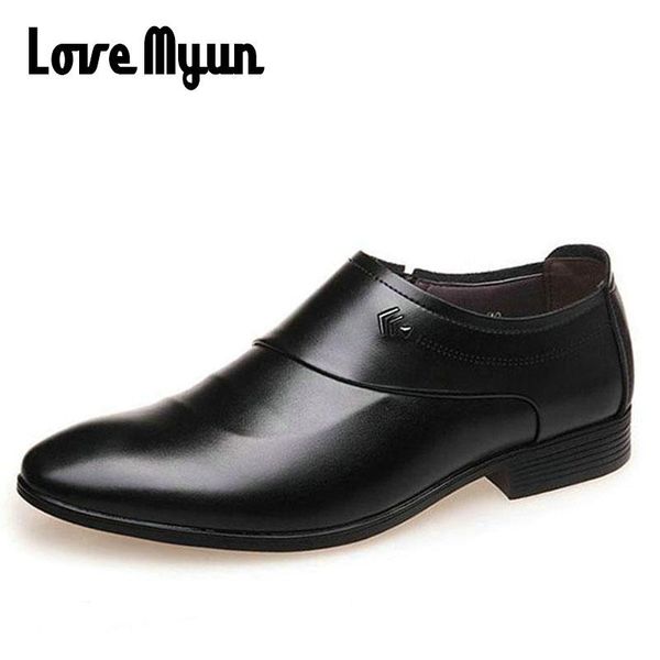 

dress shoes 2021 brand slip on leather mens middle-aged pointed toe business loafers driving for dad -71, Black