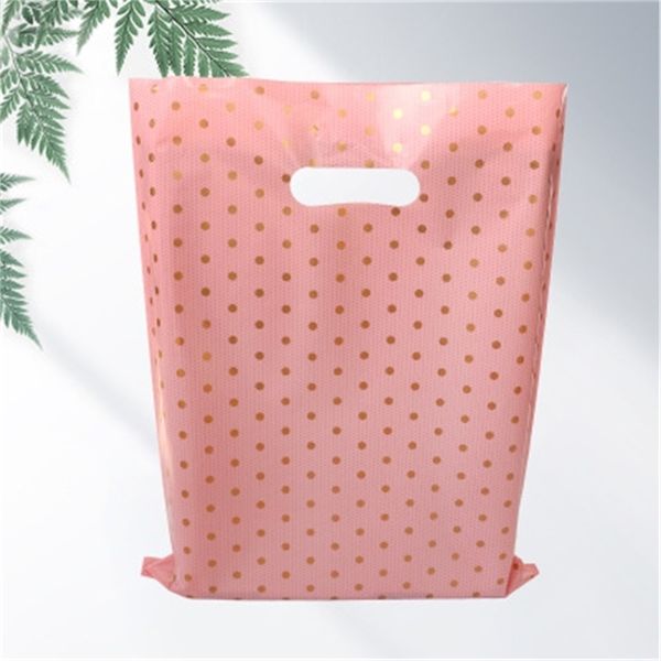 50pcs 25x35cm Borse con manico in plastica a pois in oro rosa Regalo di Natale Imballaggio per abbigliamento Sacchetto regalo in plastica con manici Borsa per la spesa 210724