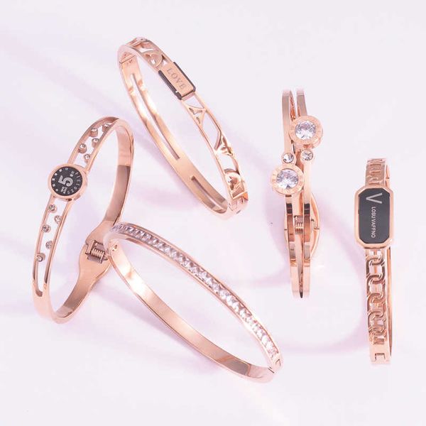 

fashion girls rose gold titanium steel geometric bracelet with zircon shell trend initial letter charm women's bracelet q0717, Black
