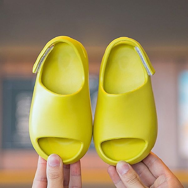 

summer children girls boys soild beach slipper sandals for kids boys girls water shoe eva hook & loop strip outdoor baby sandals 210301, Black;red