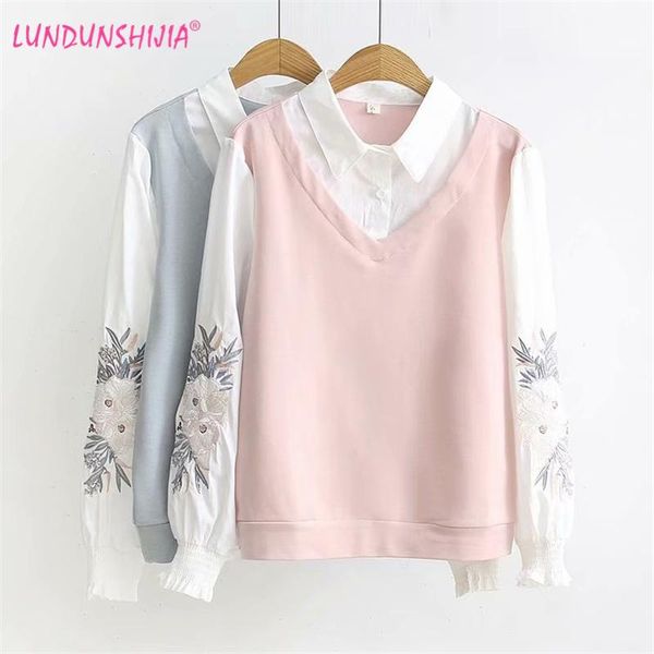 

women's blouses & shirts lundunshijia 2021 spring fashion women fake two pieces cotton blouse female flowers embroidery long sleeve cas, White
