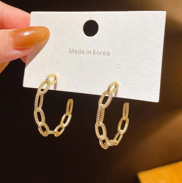 

hoop & huggie fashion distortion interweave twist metal circle geometric round earrings for women accessories retro party jewelry, Golden;silver