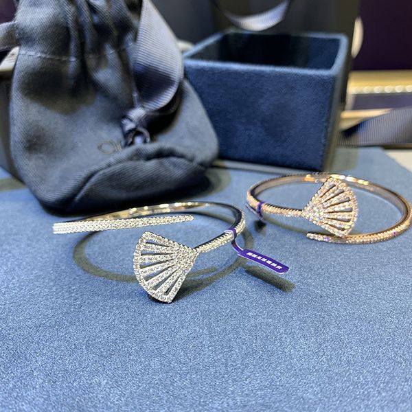 

bangles bracelet a fmily high version brcelet fmily style hollowed out fn-shped open brcelet fshion temperment fn shpe brcelet, Black