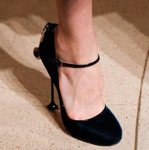 

dress shoes women summer real genuine leather crystal super thin high heels fashion rhinestones lady bowknot strappy pumps 20211206, Black