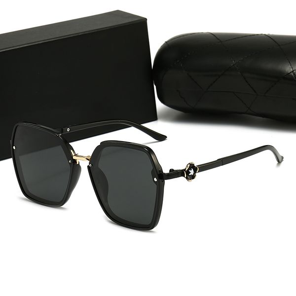 

luxury women mens outdoor fashion sunglasses uv polarization adumbral vintage metal designer sun glasses with box, White;black