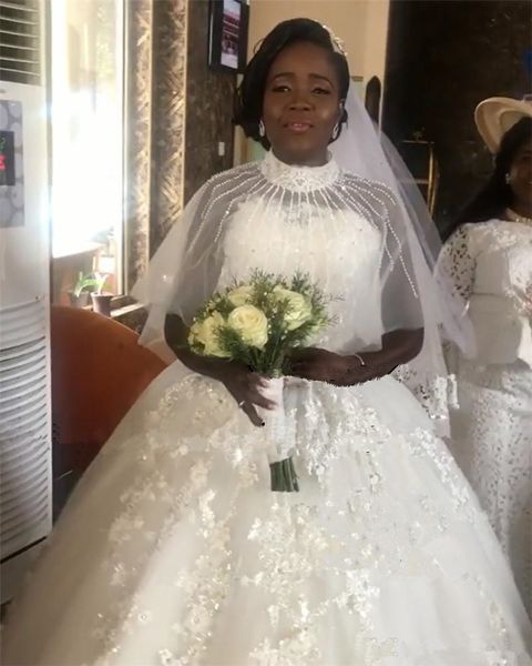 

2021 new vintage bow tie dress wedding gowns 3d frizzy floral crystals african nigeria dubs country dressed as novice bride 356o, White