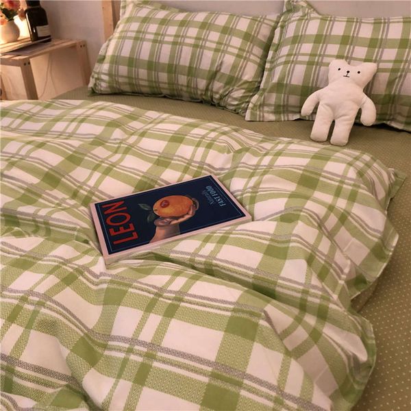 

japanese style homestay simple 4-piece quilt cover sheet fitted student dormitory bedding lattice set