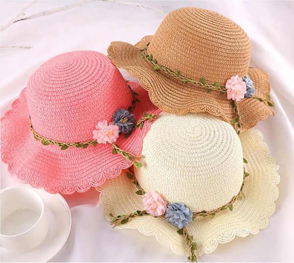 Cappello estivo con fiore di paglia Cappello da donna per bambini Protezione solare a tesa larga Cappellino da spiaggia 2021 per bambini Cappello da sole pieghevole da principessa